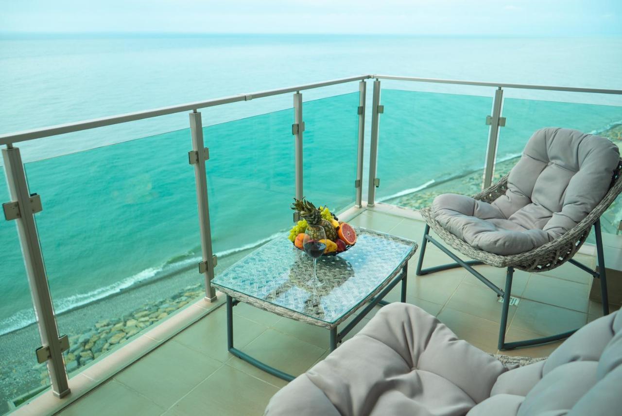 Aqua Batumi Hotel & Apartments Экстерьер фото
