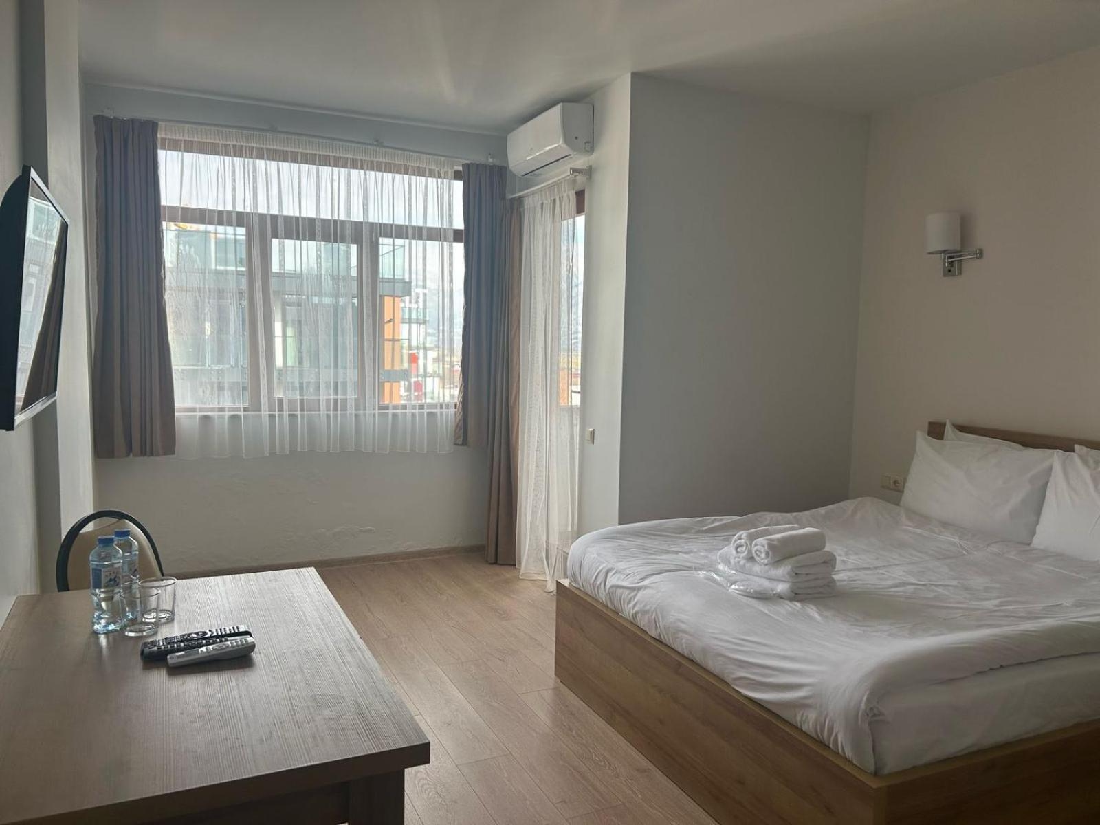 Aqua Batumi Hotel & Apartments Экстерьер фото